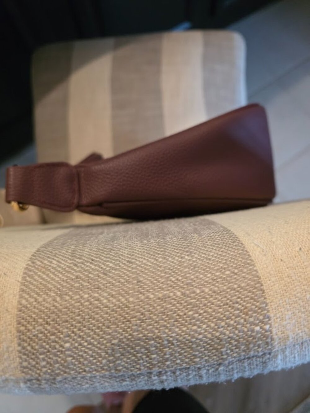 Sutton Sling Burgundy Purse by Pom Pom of London - Picture 5 of 8